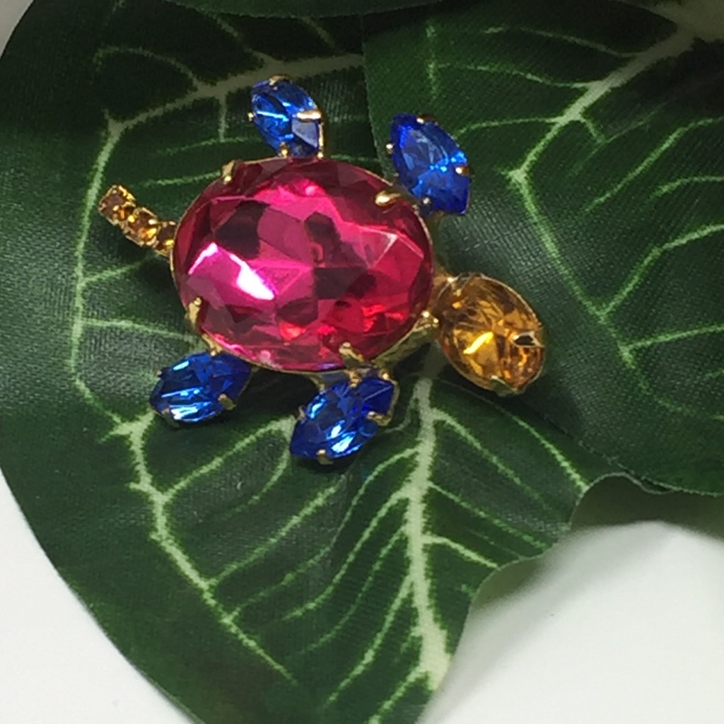 Vintage Large Rhinestones Sea Turtle Brooch Pink